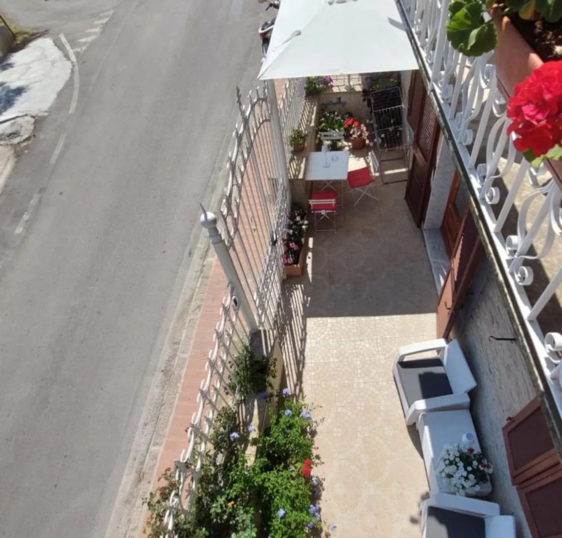 Chez Nous Apartment Capoliveri  Italy